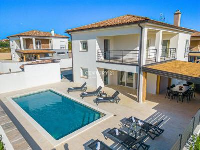 Ulica, Vodnjan, Istarska Županija, Slovenia