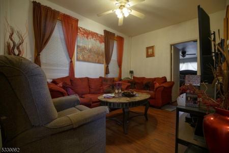 516 E Blancke St, Linden City, New Jersey 07036-2802, États-Unis