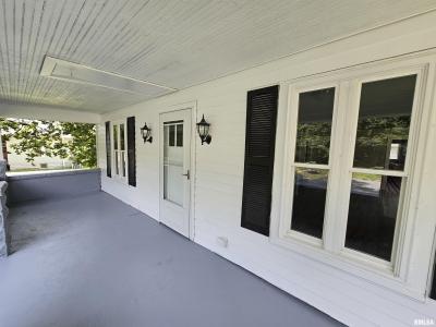 719 HARRISON, Mt Vernon, אילינוי 62864, ארצות הברית של אמריקה