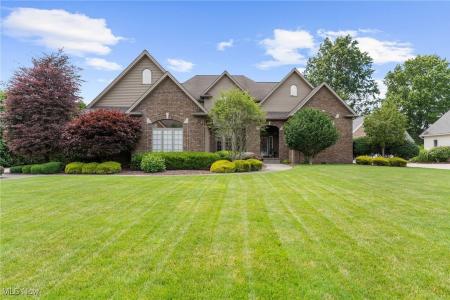 3764 Hunters Hill, Poland, Ohio 44514, Estados Unidos