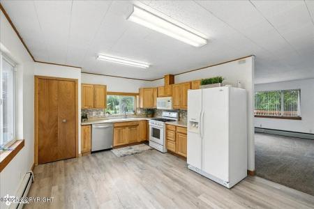 48340 Charland Drive, Soldotna, Alaska 99669, USA