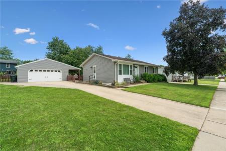1637 Elaine Drive Nw, Cedar Rapids, Iowa 52405, Stati Uniti
