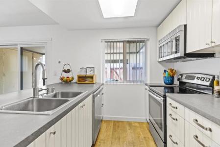 7883 Rancho Fanita Dr , A, Santee, Kaliforniya 92071, Amerika Birleşik Devletleri
