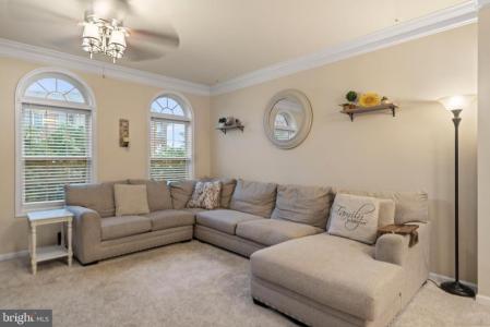 23058 Weybridge Square, Broadlands, Virgínia 20148, Estados Unidos