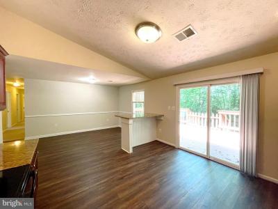 312 Clubhouse Drive, Lusby, 馬里蘭州 20657, 美國