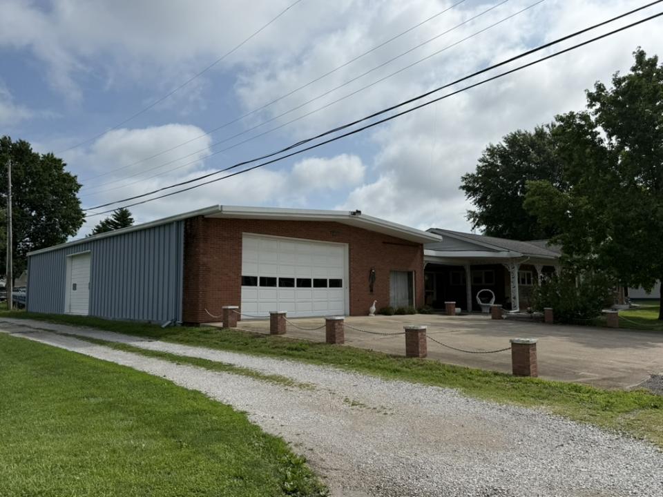 908 Abba Street, Gillespie, Illinois 62033