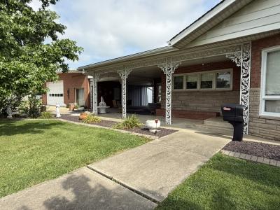 908 Abba Street, Gillespie, Illinois 62033