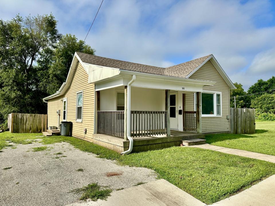 310 E 17th St, Trenton, Missouri 64683