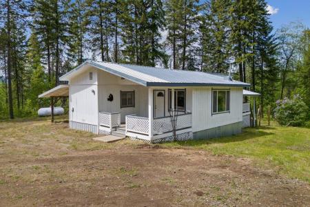 2111 F Dry Creek Rd, Chewelah, Washington 99109
