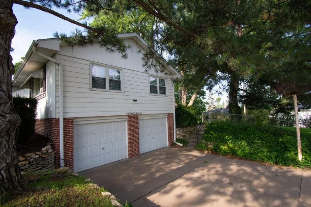 1030 No. 74th Street, Omaha, Nebraska 68114