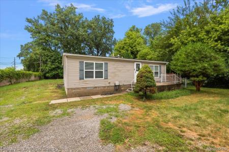 20795 Orchard Lake Road, Farmington Hills, ミシガン 48336, アメリカ合衆国