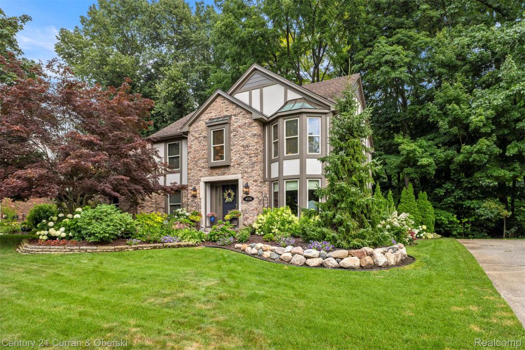 49238 Plum Tree Drive, Plymouth, Michigan 48170, Estados Unidos