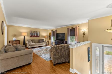 6114 Raintree Drive, Canton Charter Township, Michigan 48187, Estados Unidos
