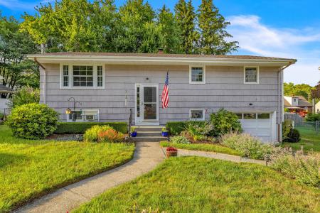 34 Fleming Court, Groton, Connecticut 06340, Amerika Birleşik Devletleri