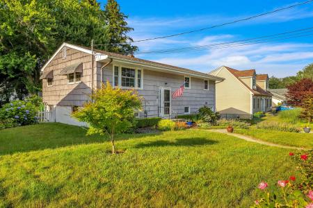 34 Fleming Court, Groton, Connecticut 06340, Amerika Birleşik Devletleri