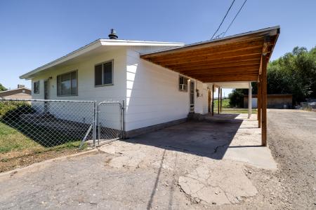 1757 West 500 South, Vernal, Utah 84078, USA