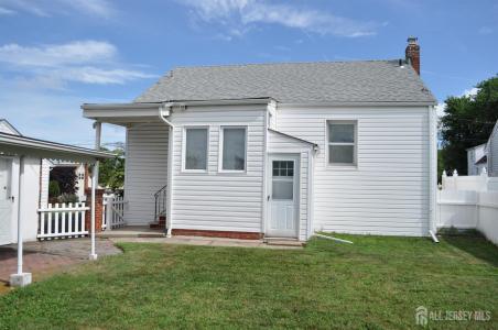 133 Howard St, Hopelawn, New Jersey 08861, HOA KỲ