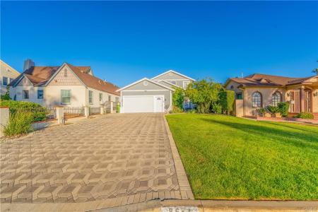 8614 California ave, Whittier, Kaliforniya 90605, Amerika Birleşik Devletleri