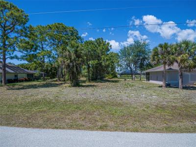 69 White Marsh Lane, Rotonda West, Florida 33947