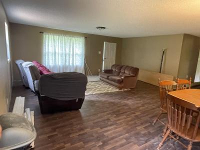 2104 Tick Ridge Rd., Hawesville, Kentucky 42348, USA