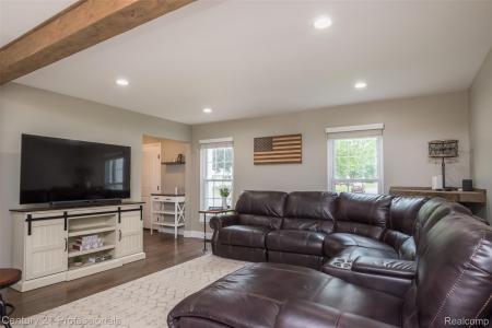 9144 Glasgow Drive, WhiteLake, Michigan 48386, Stati Uniti