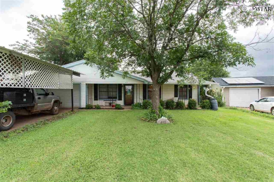415 E IDA AVENUE, Electra, Texas 76360, USA