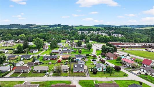 423 Victoria Street, Belle Vernon, Pennsylvania 15012