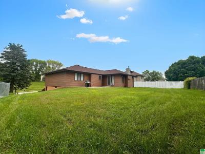 4130 Natalia Way, Sioux City, Iowa 51106, USA