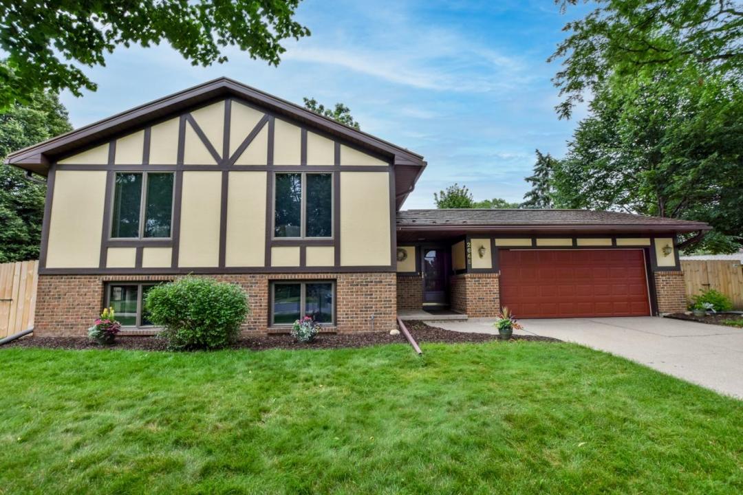 2645 S Norfolk Circle, Fitchburg, ولاية ويسكونسن 53719, الولايات المتحدة