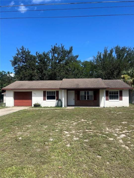 1585 TRIANGLE DRIVE, Mount Dora, 플로리다 32757, 미국