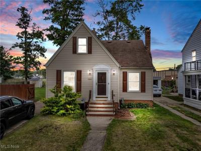 4919 Albertly Avenue, Parma, Ohio 44134, USA