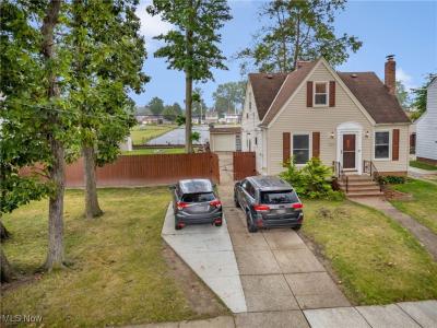 4919 Albertly Avenue, Parma, Ohio 44134, Stati Uniti