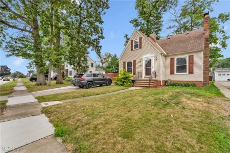 4919 Albertly Avenue, Parma, Ohio 44134, Stati Uniti