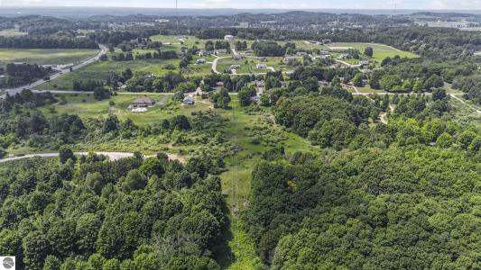 1.6 Acres January Drive, Traverse City, Michigan 49684, Amerika Birleşik Devletleri