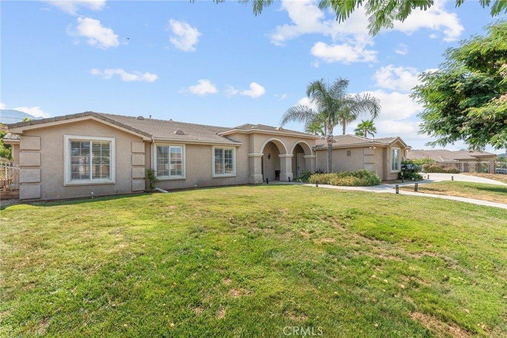 10927 Deer Valley Road, Yucaipa, 加利福尼亚州 92399, 美国