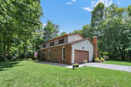 13892 Woodsedge Court, Pickerington, Ohio 43147, USA