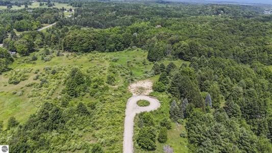 4.2 Acres January Drive, Traverse City, Michigan 49684, Amerika Birleşik Devletleri