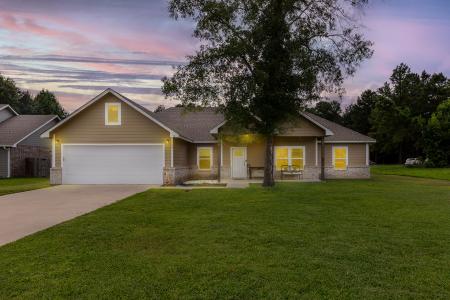 130 Dena Kay Drive, Lufkin, Texas 75904, USA