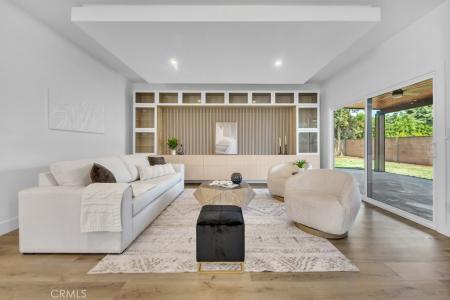 20646 Hatton Street, Winnetka, 加州 91306, 美國