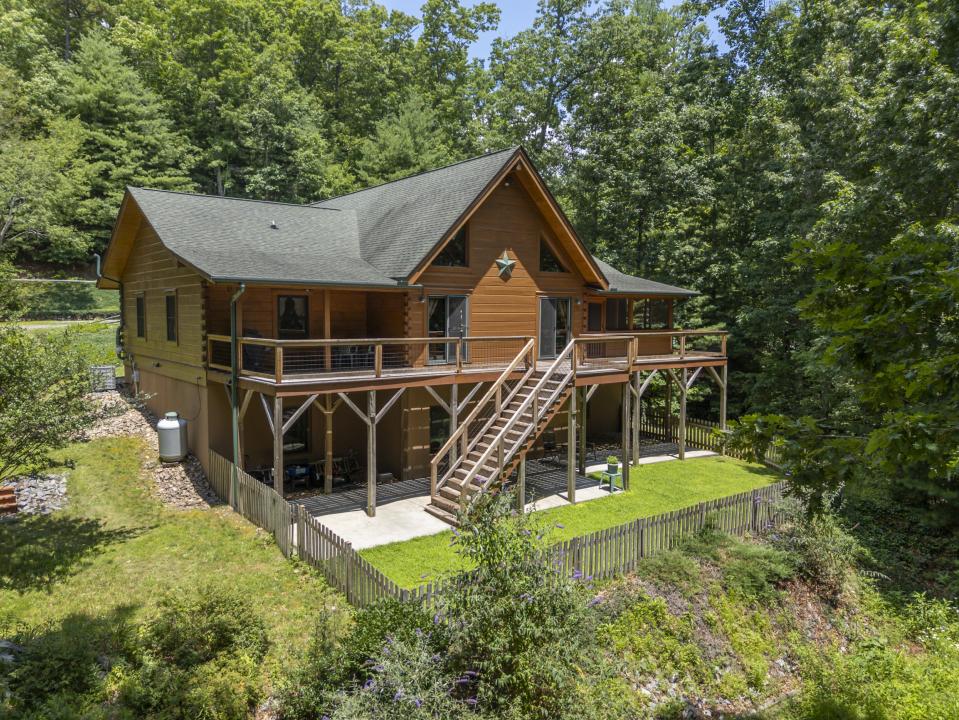 23 Jay Foster Way, Saluda, Karolina Północna 28773, USA