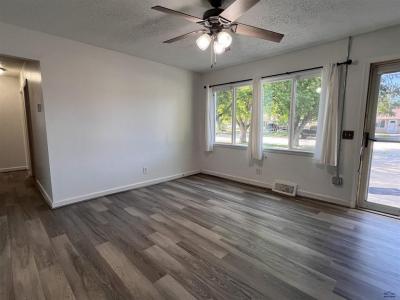 834 E. Tallent Street, Rapid City, Dakota Du Sud 57701, États-Unis