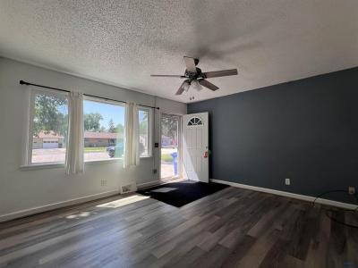 834 E. Tallent Street, Rapid City, Dakota Du Sud 57701, États-Unis