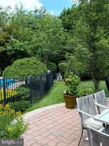 10 Mimi Drive, Monroe Township, NJ 08831, USA