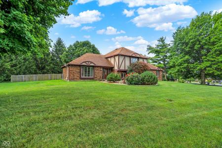 5239 Flintstone Drive, Indianapolis, Индиана 46237, Соединенные Штаты