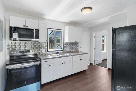 340 16th Avenue, Longview, 華盛頓州 98632, 美國
