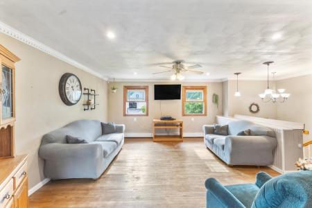 32 Richard Road, Binghamton, NY 13901, USA
