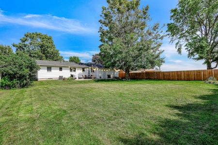 405 S Clark Avenue, Prairie City, Iowa 50228, Estados Unidos