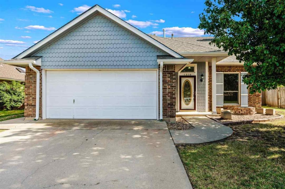 6808 NW Surreywood Cir, Lawton, Oklahoma 73505, Stati Uniti