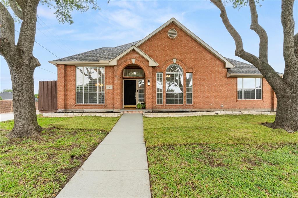 3305 Lake Highlands Drive, Rowlett, Texas 75088