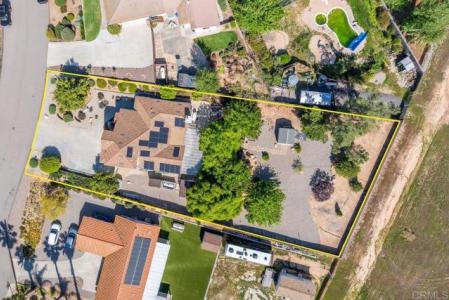 23847 Norte Dr., Ramona, California 92065, USA